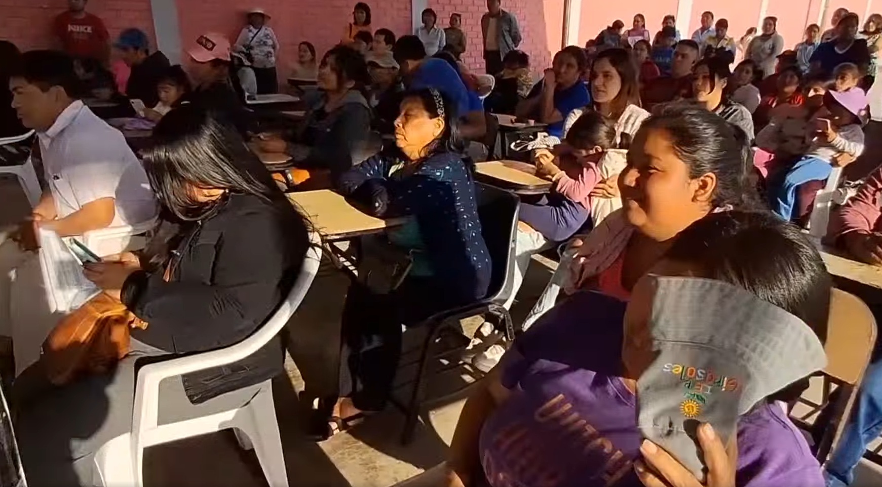 Confirman agenda y coordinan actividad de puesta de la primera piedra e inicio de la construcción de la I.E. N° 20193.