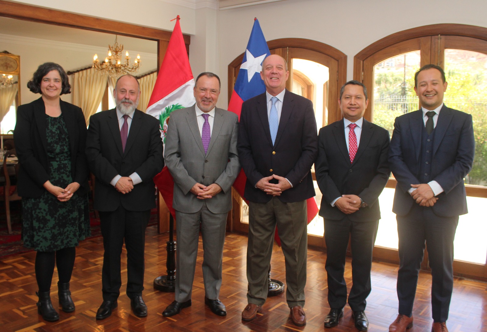 Perú y Chile reafirman lazos de amistad y cooperación durante encuentro en La Paz 1