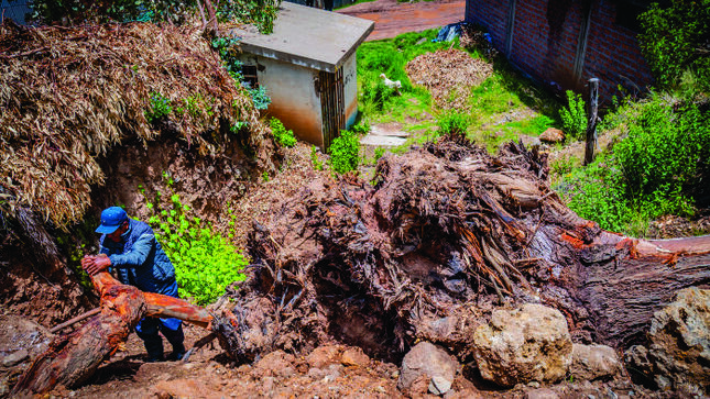 Inmobiliaria obstruye túnel donde se encuentra tendida la línea de conducción de agua potable