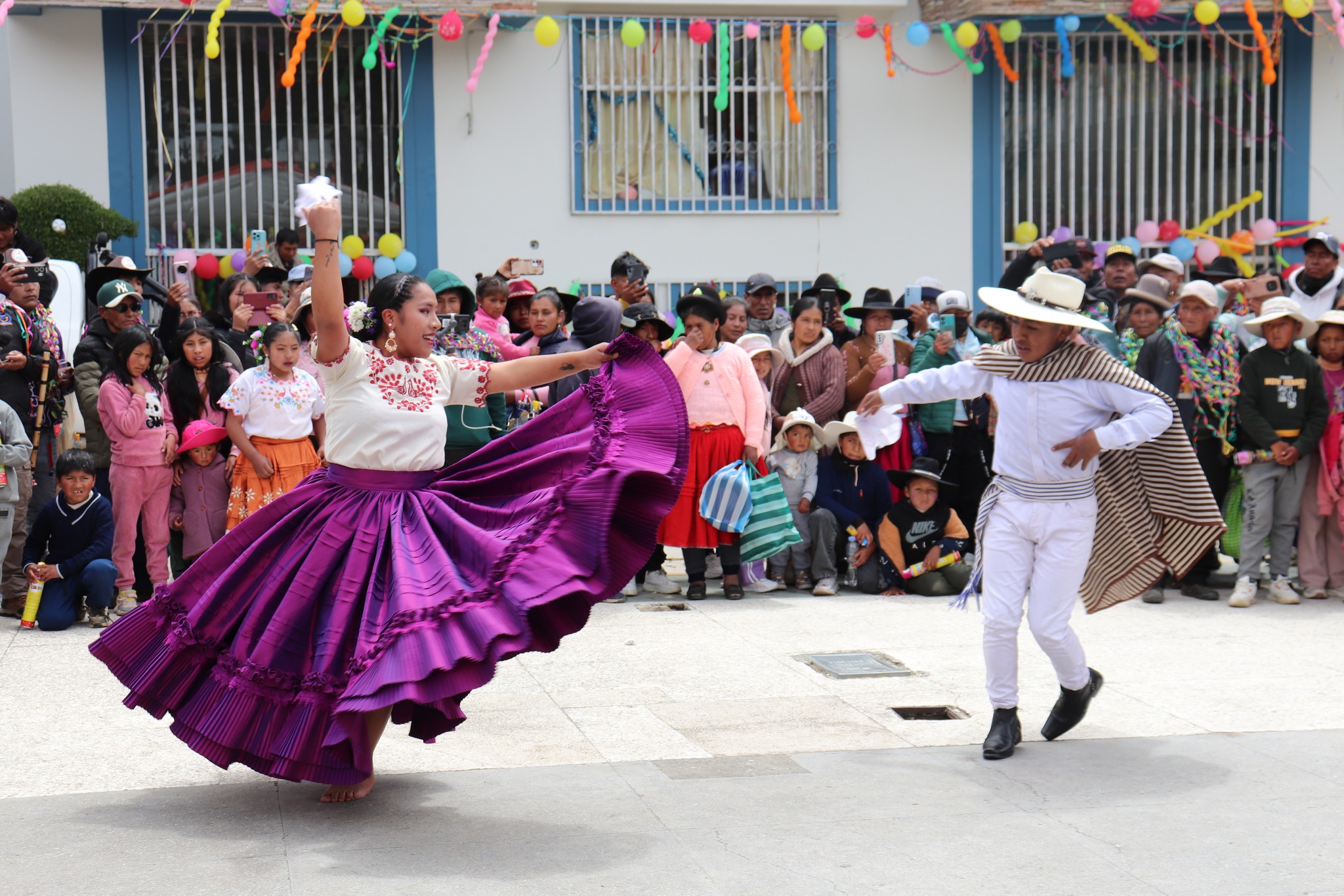 Marinera Peruana en el distrito de Usicayos