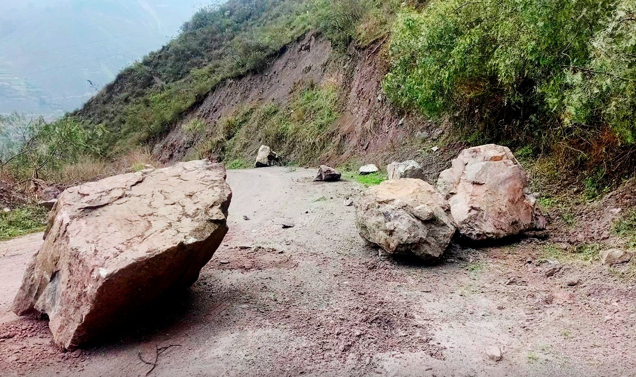caídad de rocas