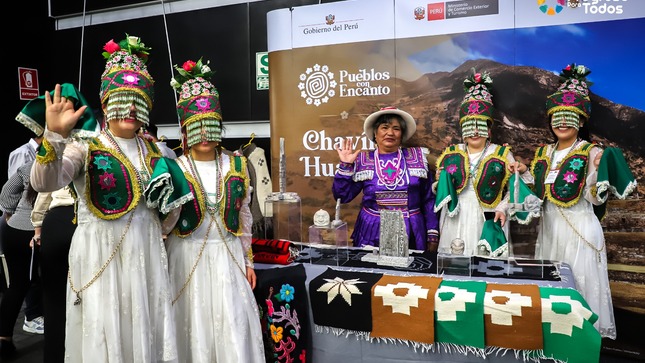 𝑻𝒓𝒂𝒃𝒂𝒋𝒂𝒏𝒅𝒐 𝒑𝒂𝒓𝒂 𝒆𝒍 𝒑𝒓𝒐𝒈𝒓𝒆𝒔𝒐 𝒅𝒆 𝒕𝒐𝒅𝒐𝒔