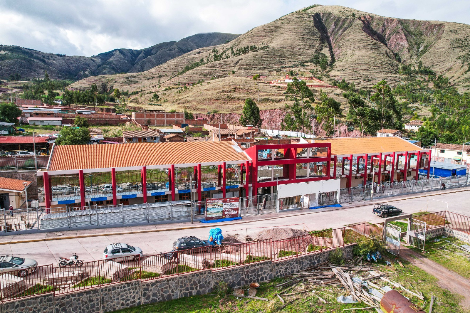 Gobernador Werner Salcedo ratifica que la presente gestión prioriza la equidad territorial, el desarrollo humano y la inclusión social