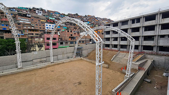 Minedu reafirma compromiso con comunidad educativa de la IE 0159 Glorioso 10 de Octubre sobre su nueva escuela