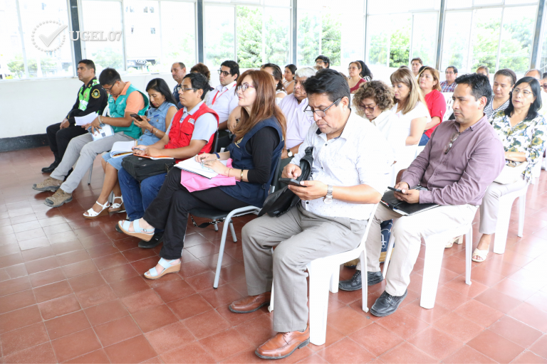 Directores de instituciones educativas públicas del distrito de Barranco participan en la reunión convocada por la UGEL N.° 07 en el marco del Buen Inicio del Año Escolar (BIAE) 2026, desarrollada en un auditorio institucional.