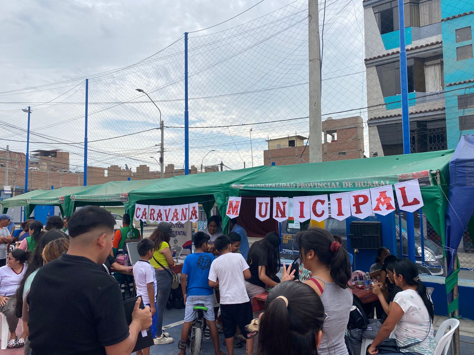 Municipalidad Provincial de Huaral llevó Caravana Municipal a la Urb. Lino Cahuas