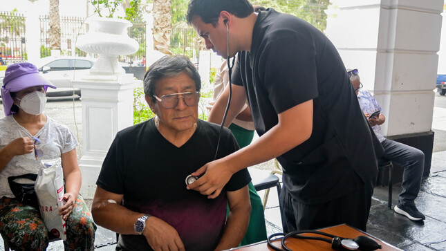 Más de 60 pacientes accedieron a evaluación cardiológica preventiva en el Hospital Nacional Dos de Mayo