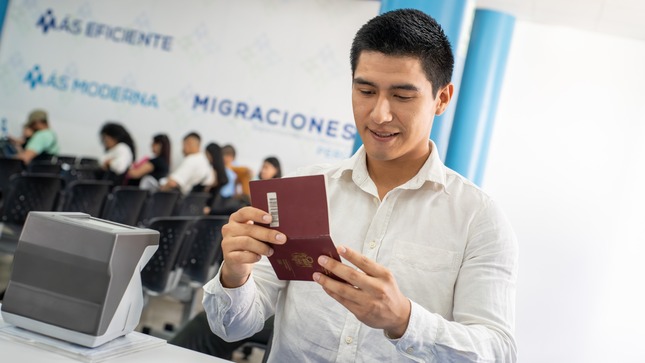 Revisa tu pasaporte 1