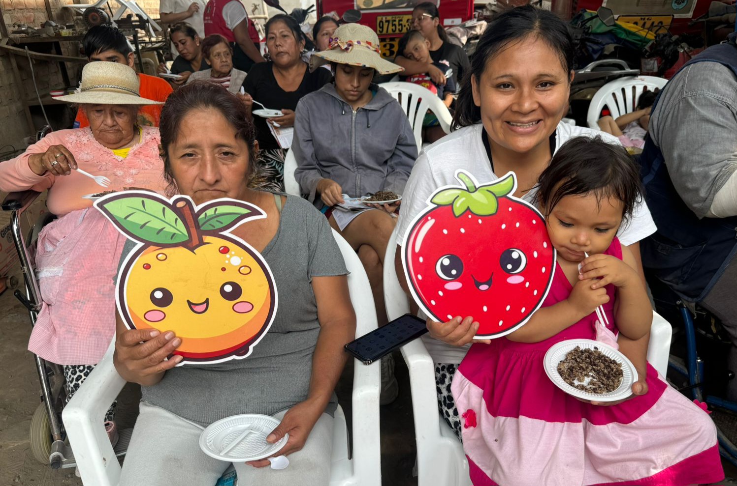 Beneficiarios del comité del vaso de leche de Urb. San Martín de Porres participaron de sesión demostrativa "NutriHuaral"