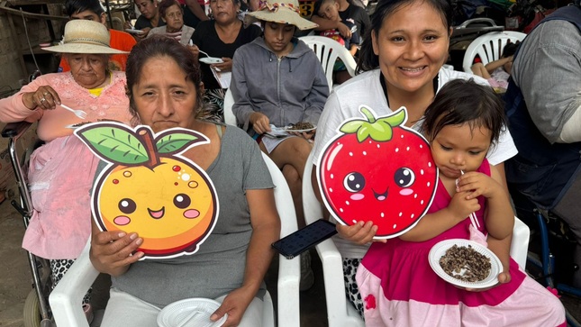 Beneficiarios del comité del vaso de leche de Urb. San Martín de Porres participaron de sesión demostrativa "NutriHuaral"