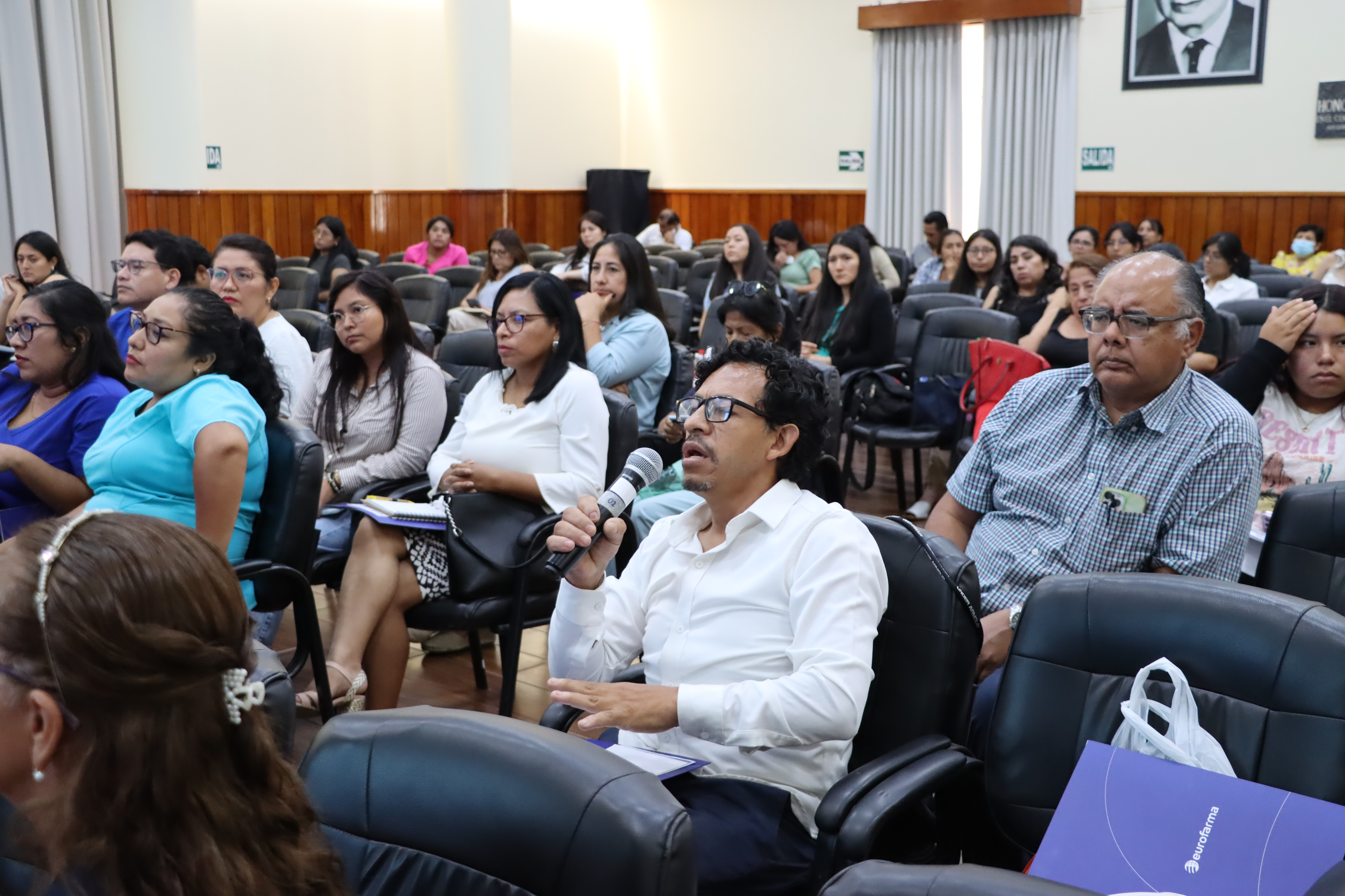 Destacan el rol del primer nivel de atención frente a la depresión en la Jornada Científica del INSM “HD-HN”