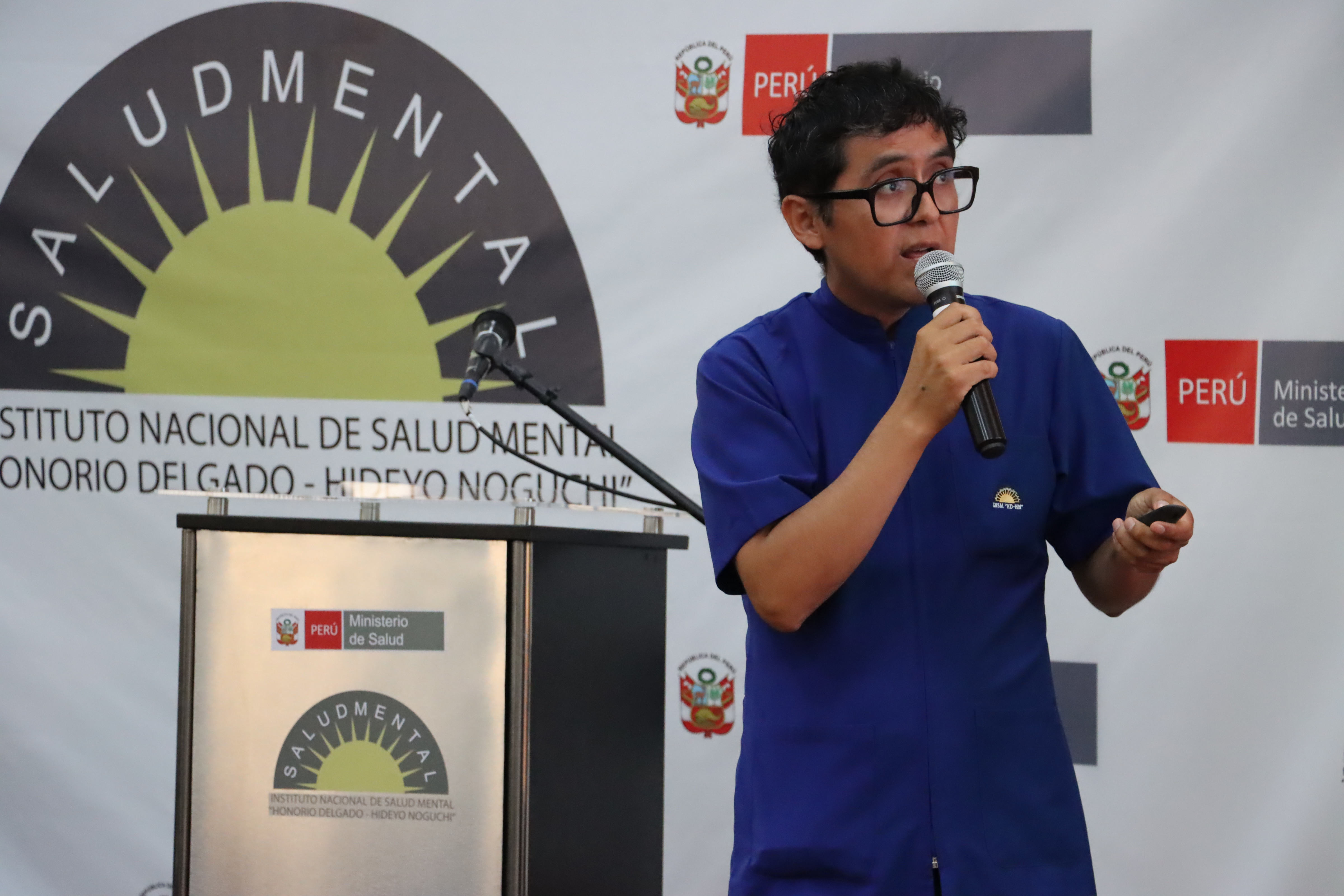 Experto del INSM propone la Terapia de Aceptación y Compromiso como un cambio de paradigma para el abordaje integral de la depresión mayor.