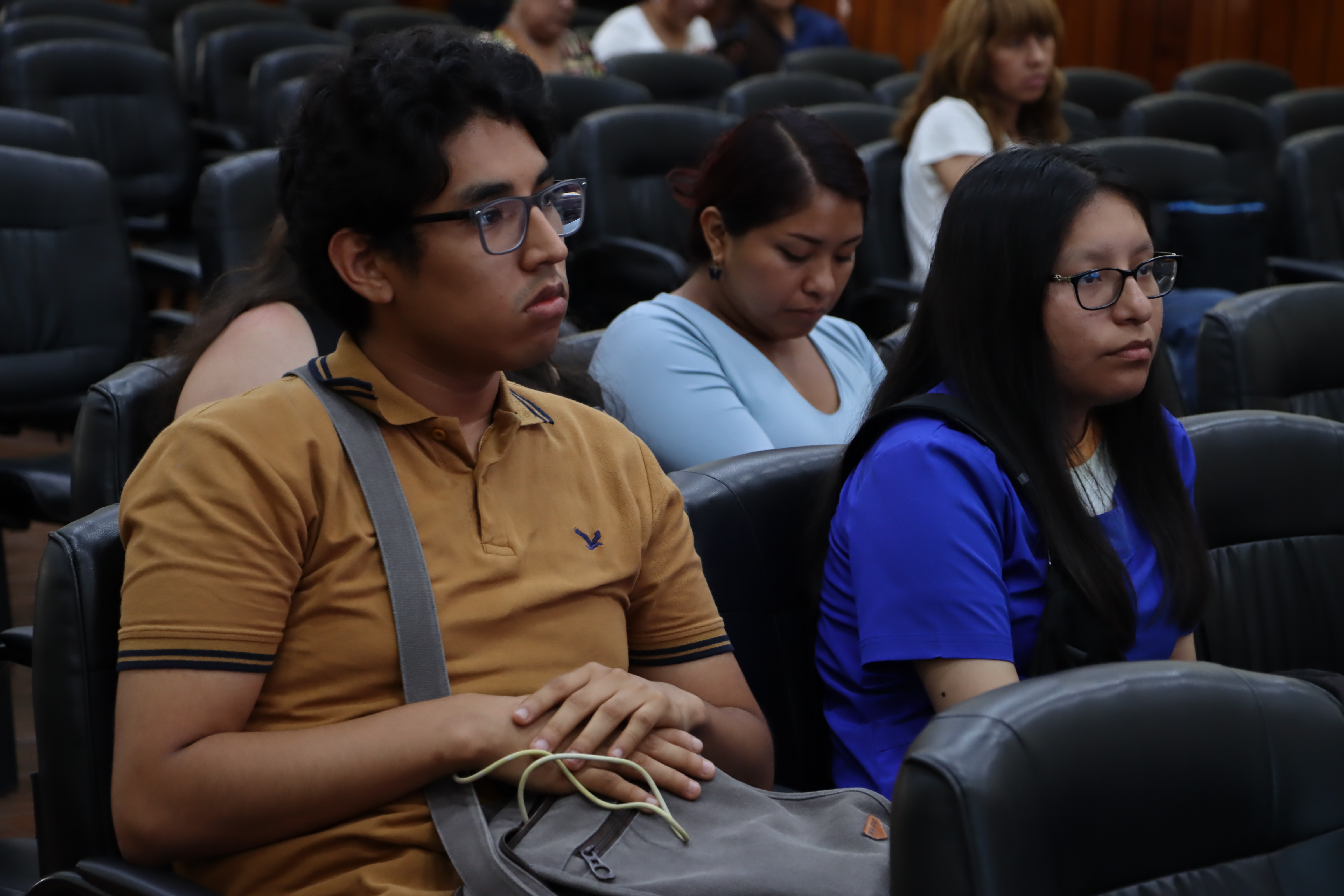 Experta en salud mental advierte que la depresión en el adulto mayor no es normal y requiere un abordaje integral ante el riesgo de demencia