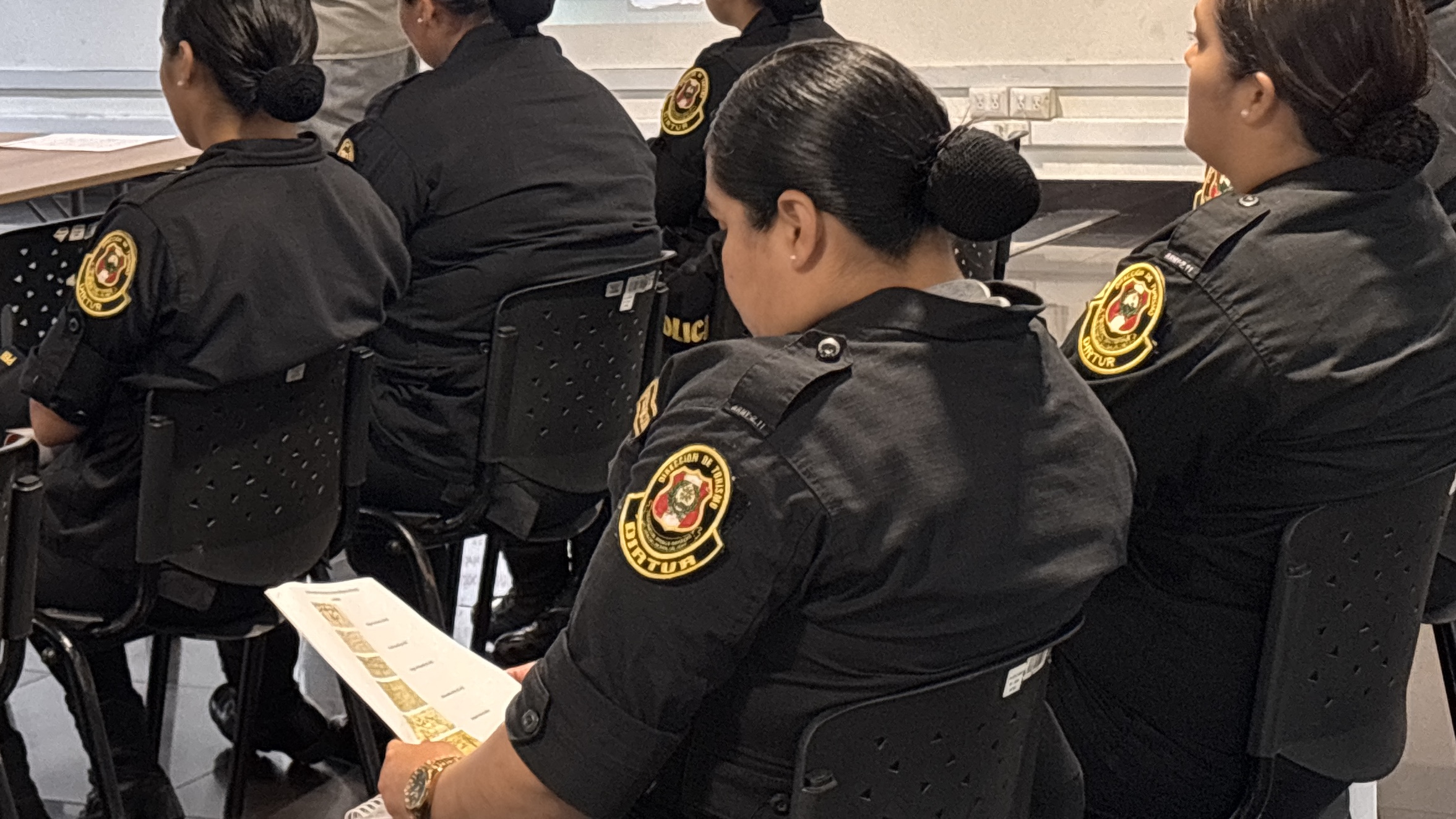 Imagen exposición Policía de Turismo