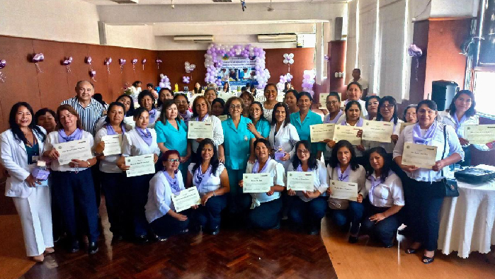 HMA marca un hito en el sector público con formación a cuidadores de personas adultas mayores