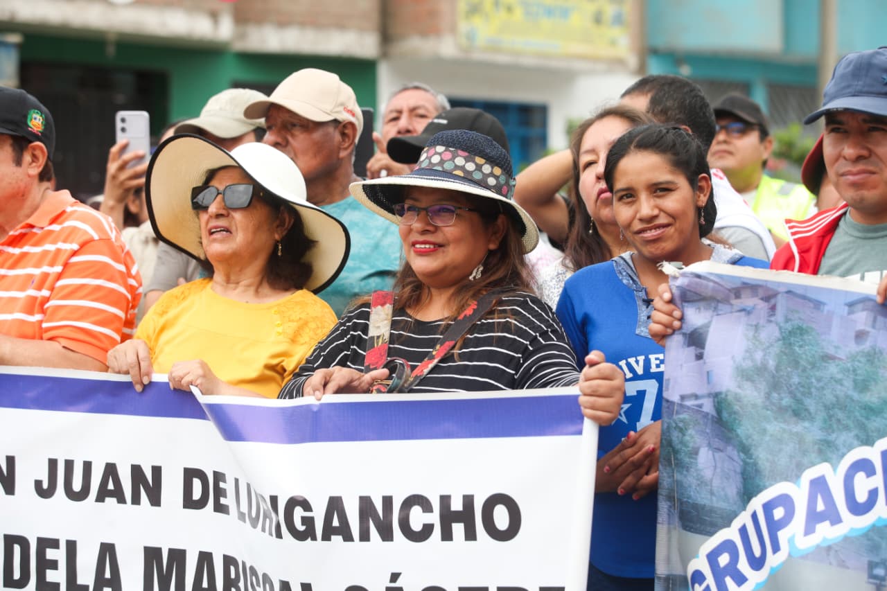 Colocan primera piedra de obra que transformará avenida Circunvalación