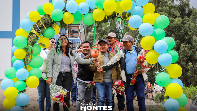 𝐂𝐎𝐋𝐎𝐂𝐀𝐂𝐈Ó𝐍 𝐃𝐄 𝐋𝐀 𝐏𝐑𝐈𝐌𝐄𝐑𝐀 𝐏𝐈𝐄𝐃𝐑𝐀