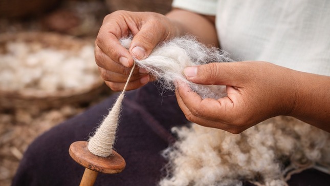 Chan Chan: revive el arte ancestral del hilado en algodón nativo