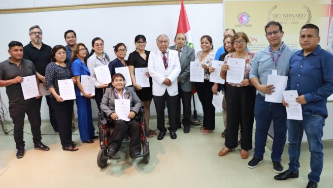 Archivo jpg muestra a los servidores nombrados 