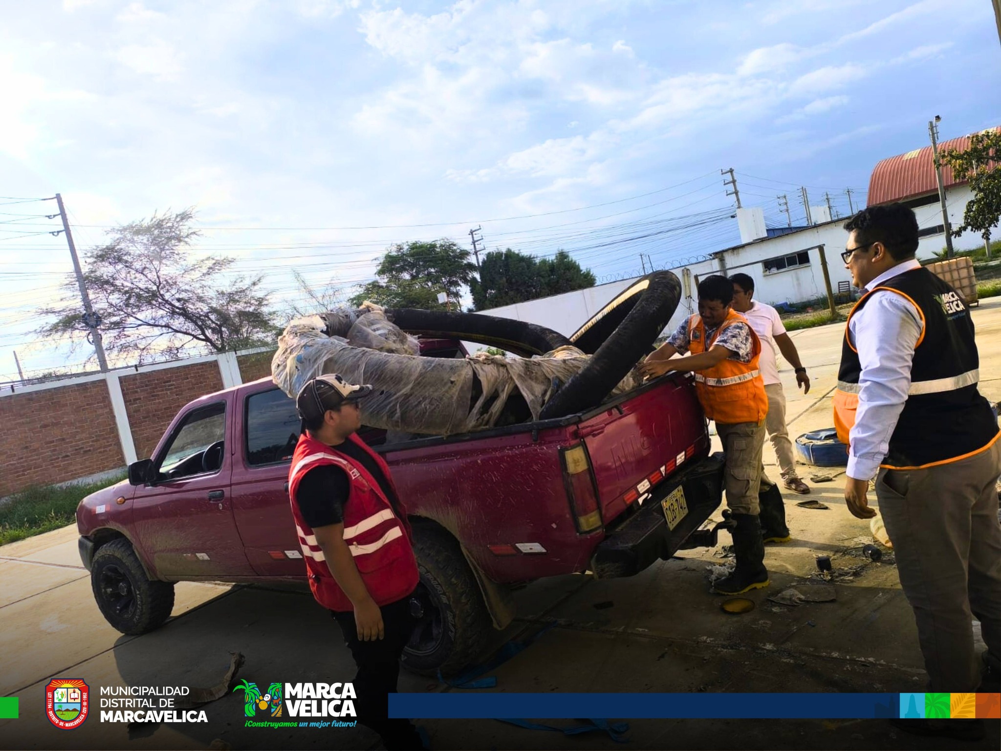 pnsr adscrito al ministerio de vivienda entrega motobomba de 6” para atender emergencia por intensas lluvias en el distrito