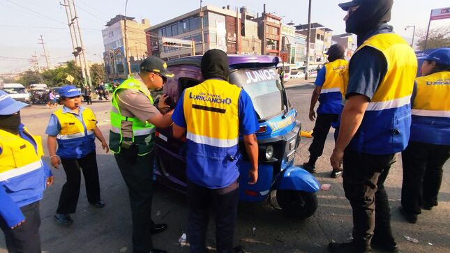 ¡Golpe a la informalidad! 12 mototaxis piratas al depósito municipal tras megaoperativo en av. El Muro