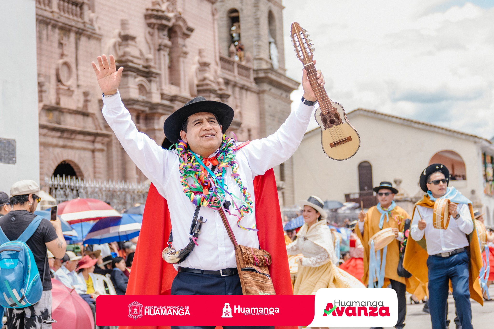 Alcalde de huamanga lidera el inicio del Carnaval Ayacuchano 2026