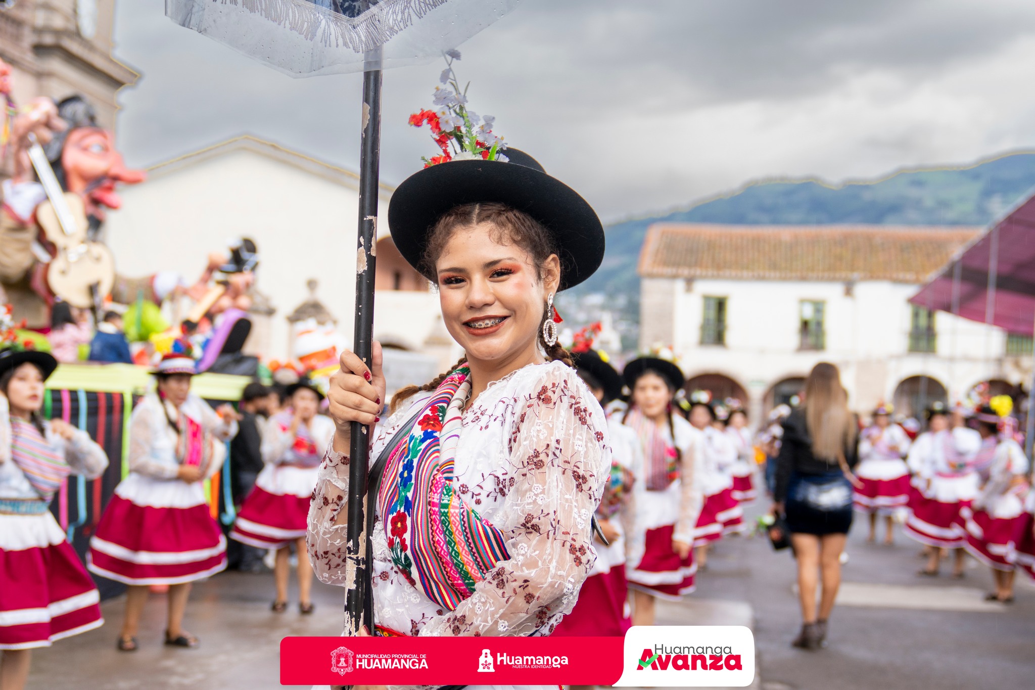 Multitud despide el Carnaval Ayacuchano 2026 con la lectura del testamento y la quema del Ño Carnavalón