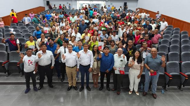 Iquitos: SERVIR presenta estrategias “Diálogo Social para SERVIR”  y “Derechos para SERVIR”