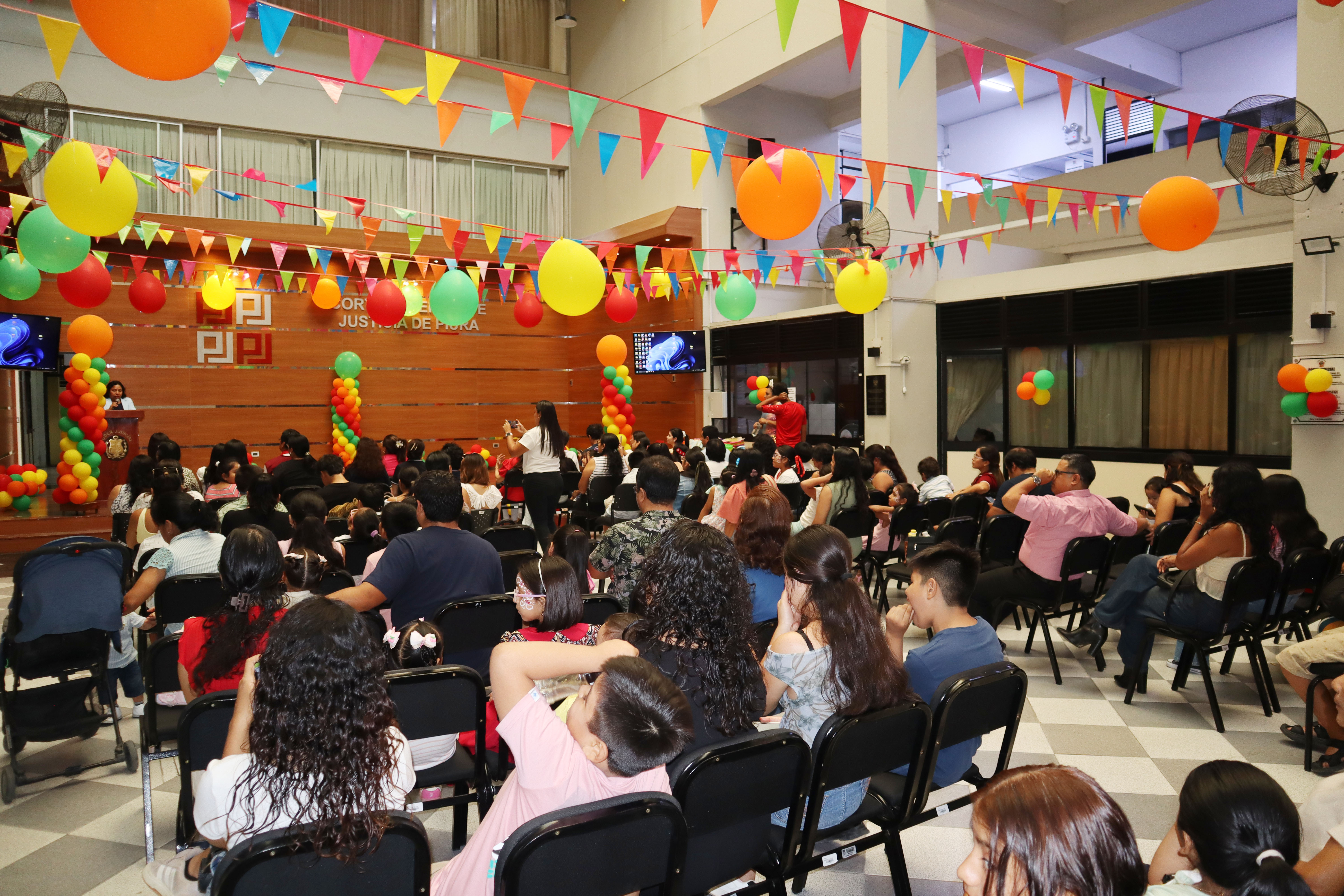 Pequeños integrantes de la familia judicial de Piura participan del programa “Justi Kids” 2026
