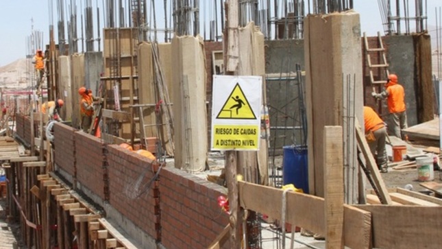 Foto referencial de obra educativa.